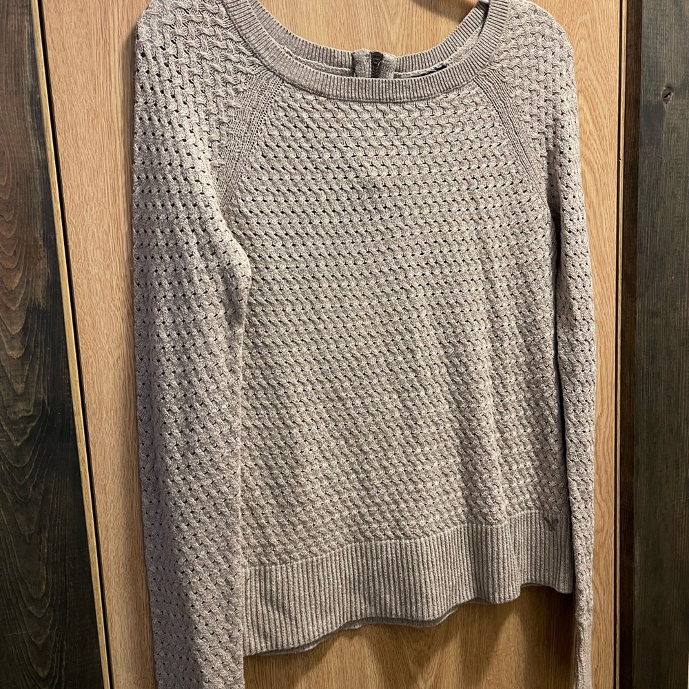 American Eagle XS Sweater